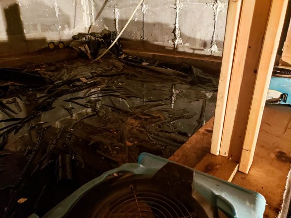 Crawlspace Water Cleanup in Brookfield